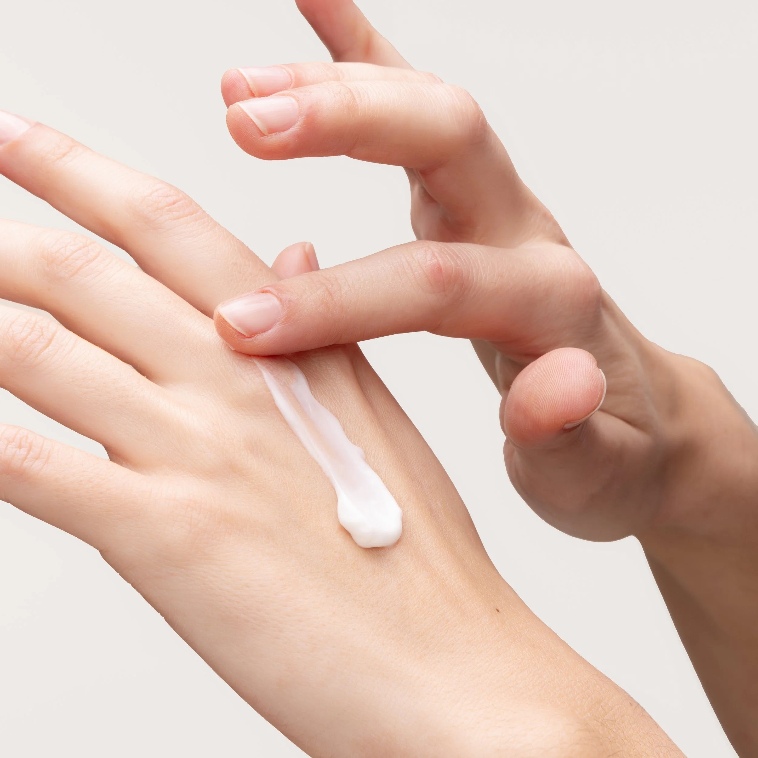 Swiss Hand Care Program to repair and protect hands